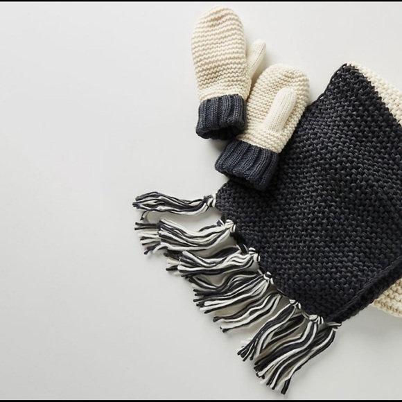 NWOT Anthropologie Marcella Colorblocked Scarf - Picture 4 of 4